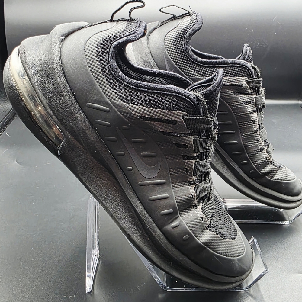 Nike Air WOMENS Black Athletic Shoes